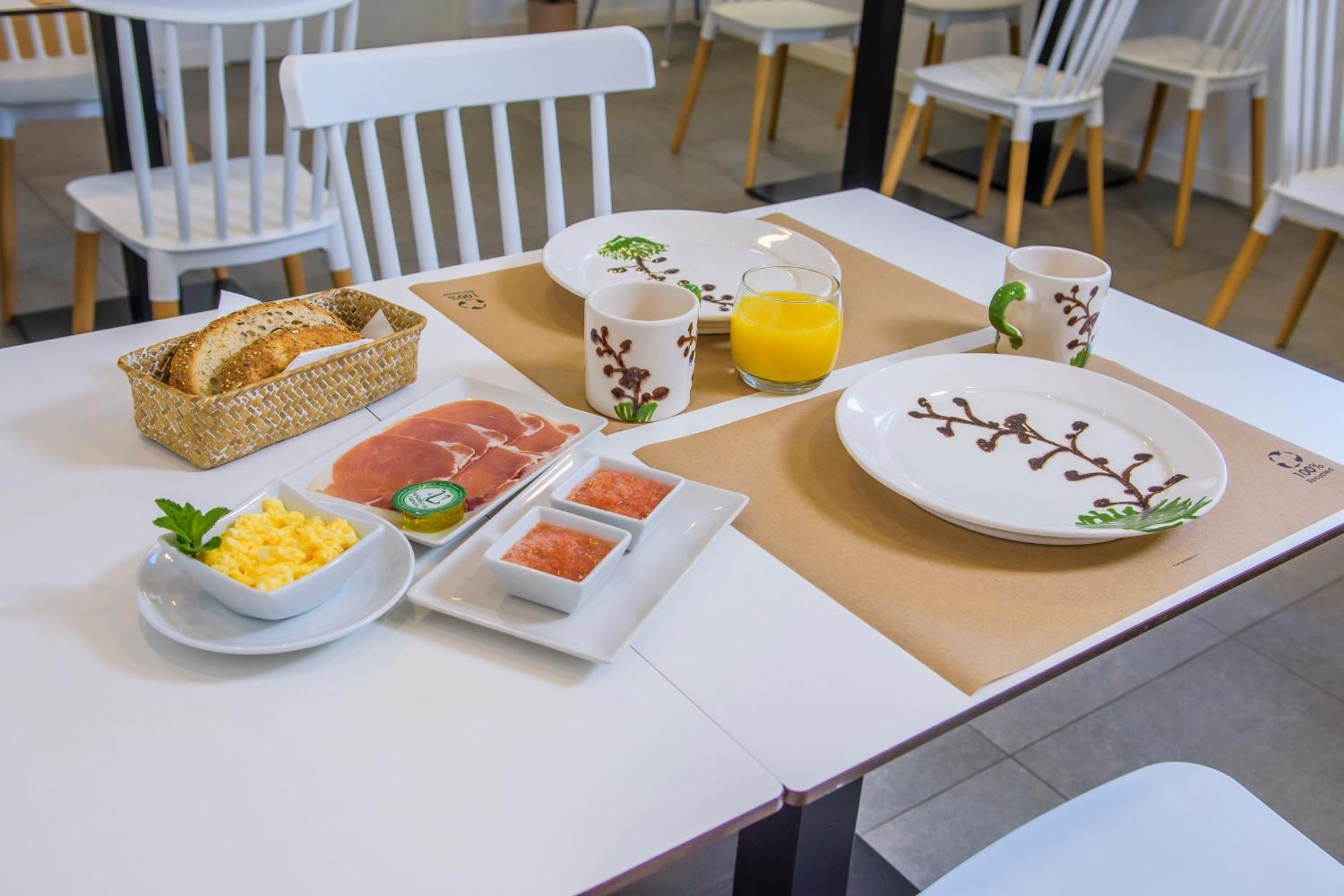 Hostal La Isla Carboneras Luaran gambar